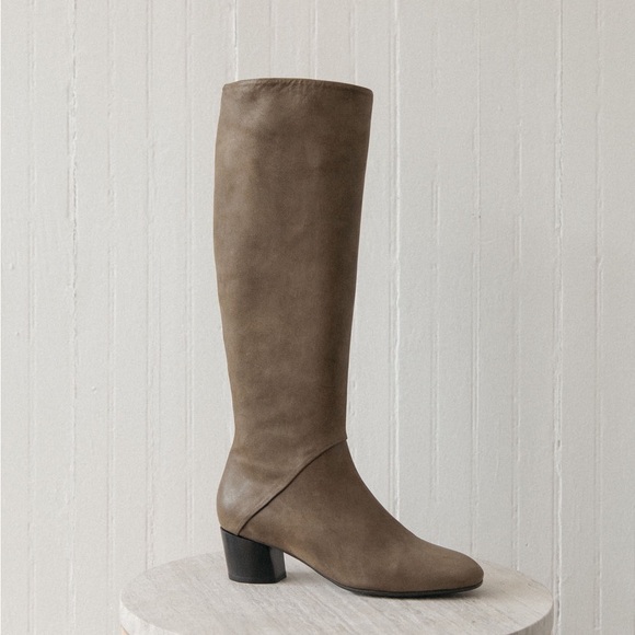 NWOT Coclico artisan boutique brand knee-high boots “Elon” khaki leather 41 10 - Picture 1 of 7